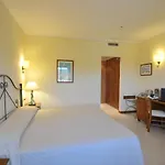 Hotel Airone Isola D'elba 4*