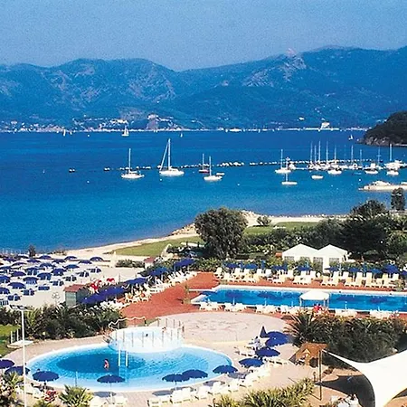 Hotel Airone Isola D'elba 4*