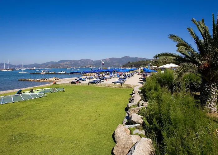 Hotel Airone Isola D'elba 4*