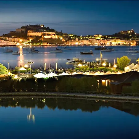 ホテル Airone Isola D'elba 4*